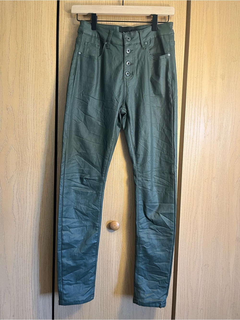 Jeans Wear olive green faux leather skinny pants size extra small